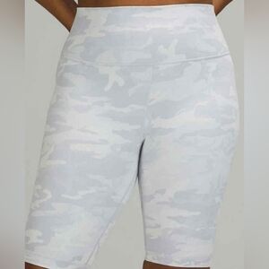 Lululemon Wunder Under Short 10" *Ribbed - Sz 10